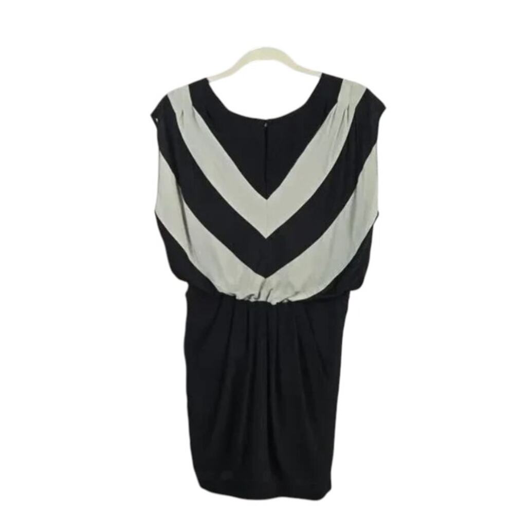 MM Couture 100% Silk Dress Size Medium